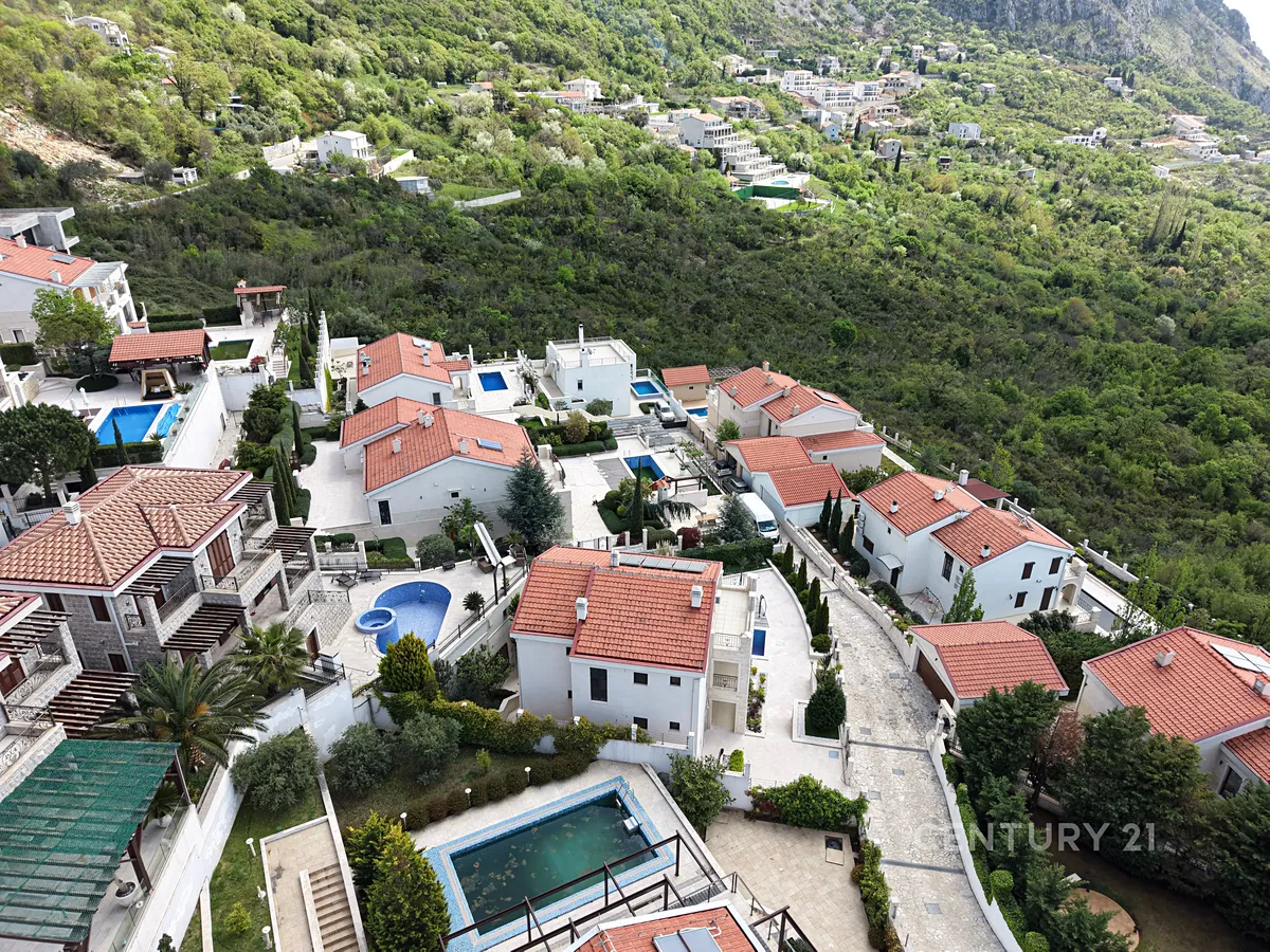 Prodej rodinného domu 150 m², pozemek 350 m²